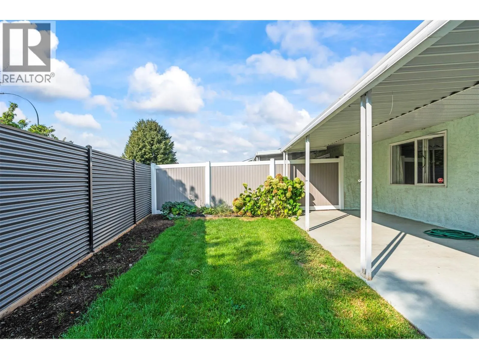 3900 27 Avenue Unit# 23