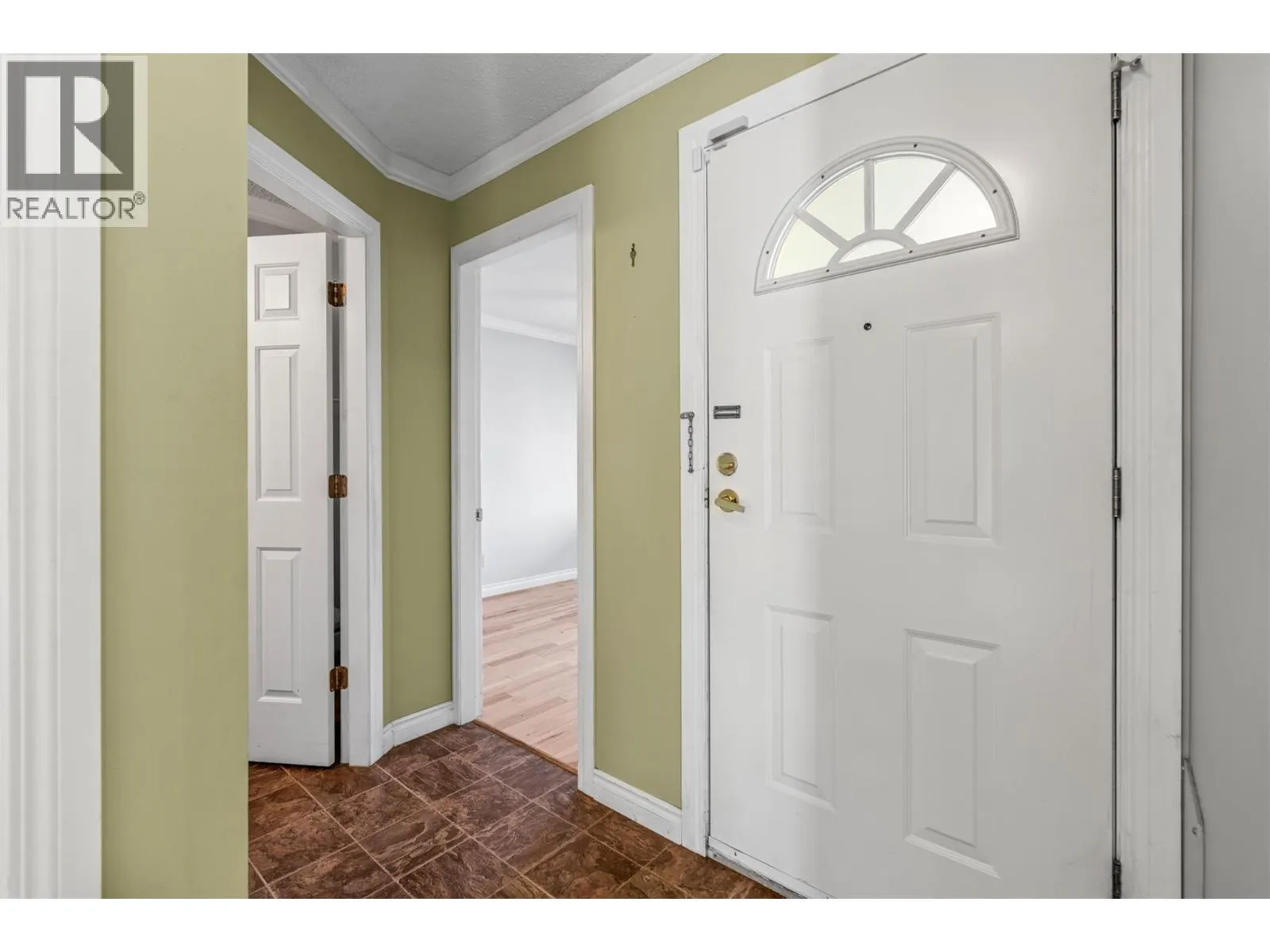 3900 27 Avenue Unit# 23