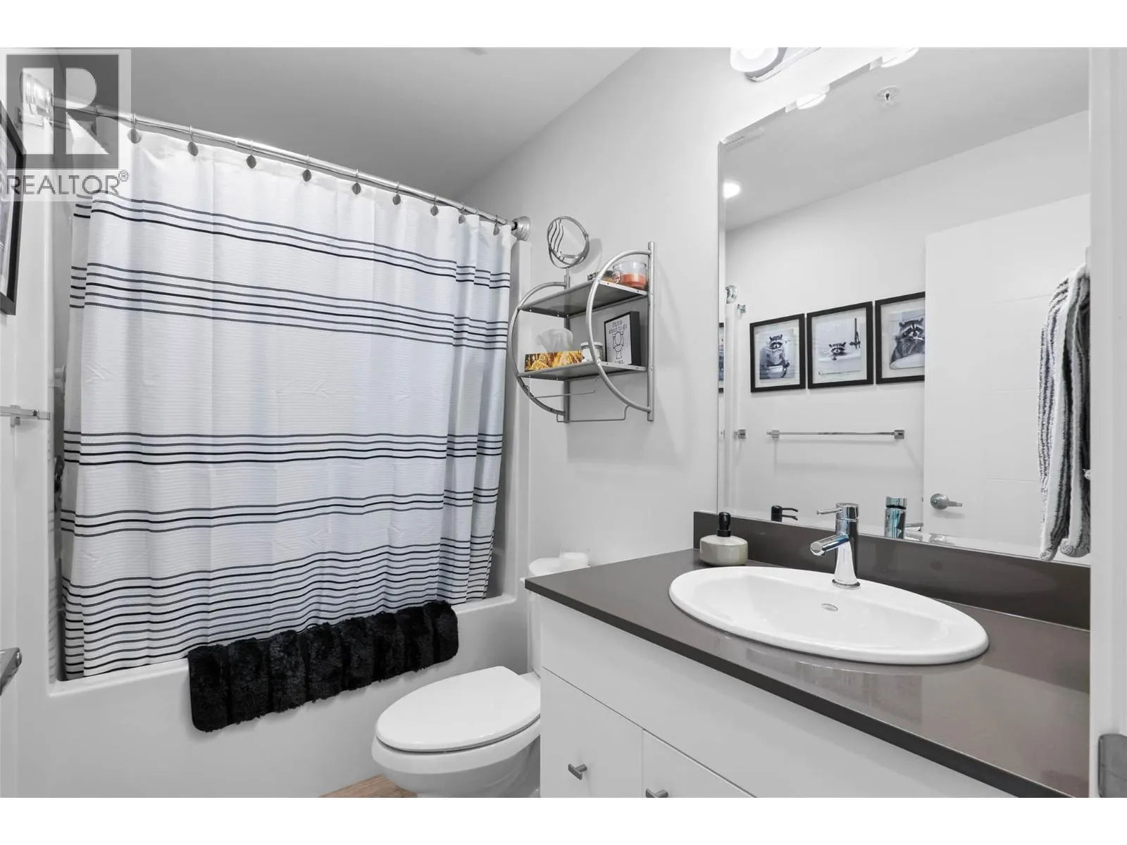 107 YEW Street Unit# 201