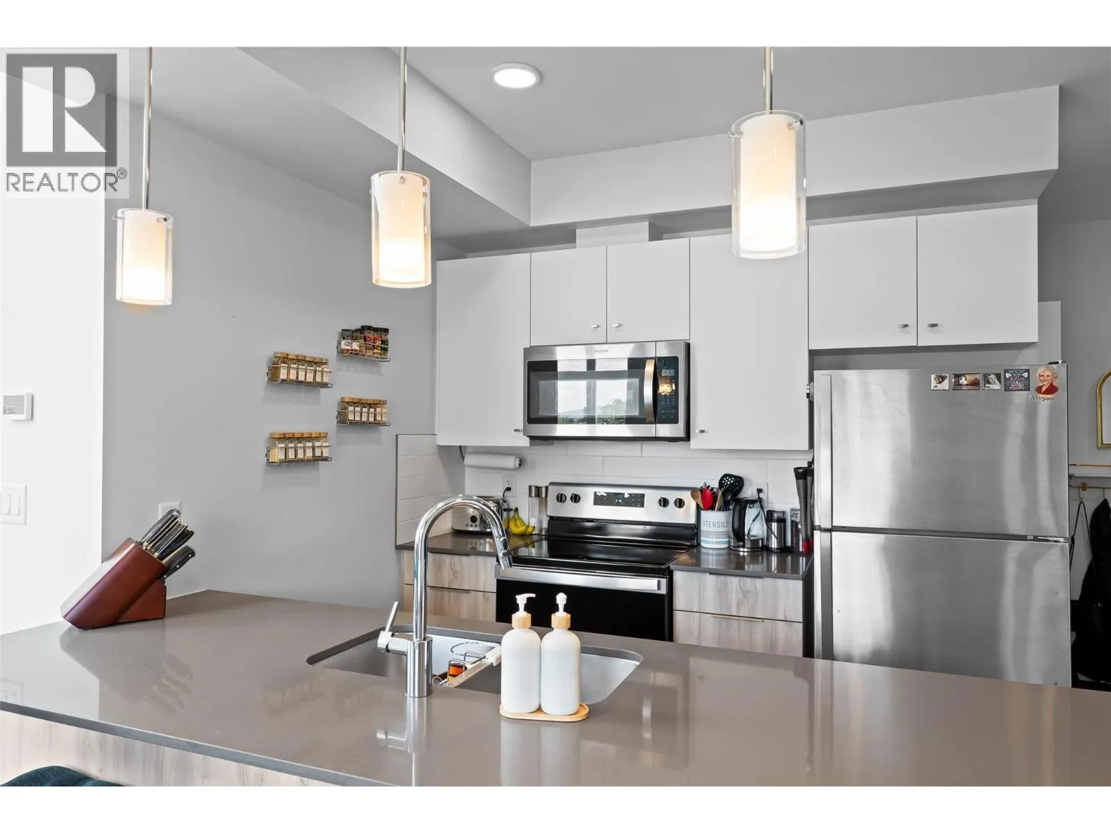 107 YEW Street Unit# 201