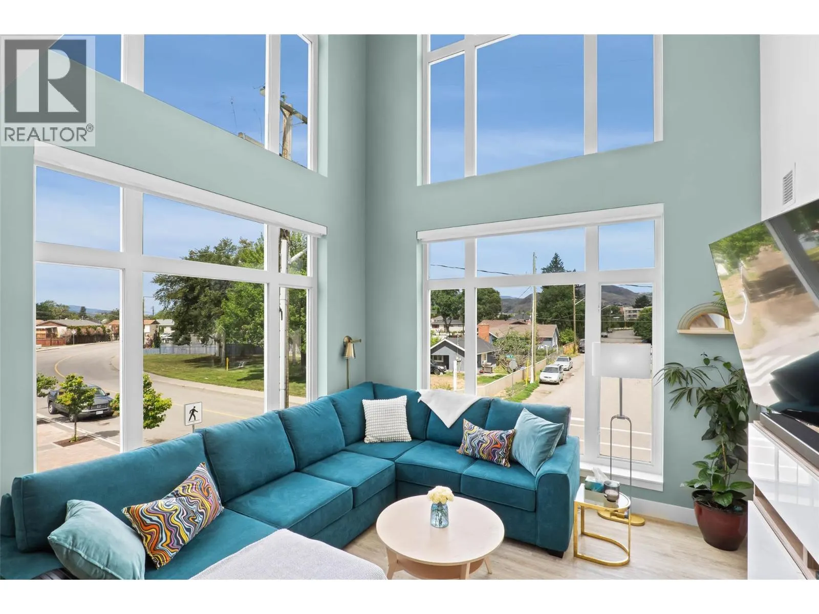107 YEW Street Unit# 201