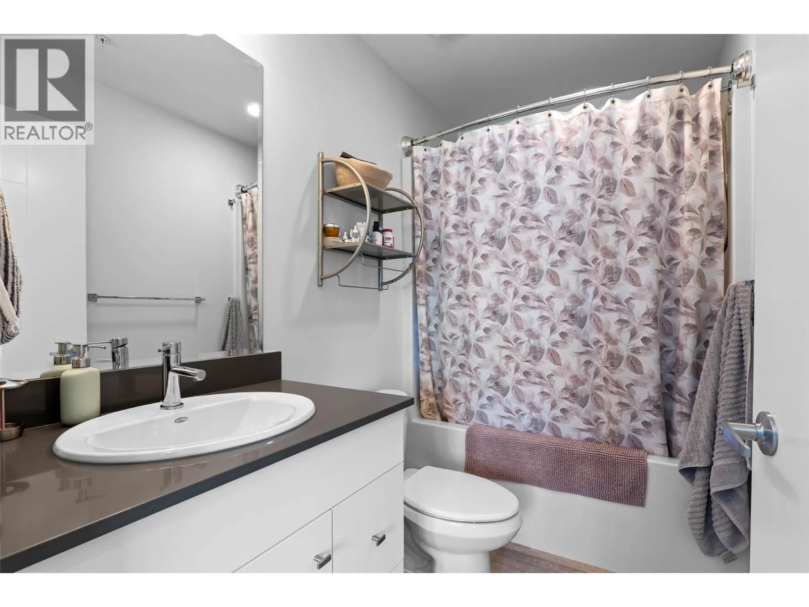 107 YEW Street Unit# 201