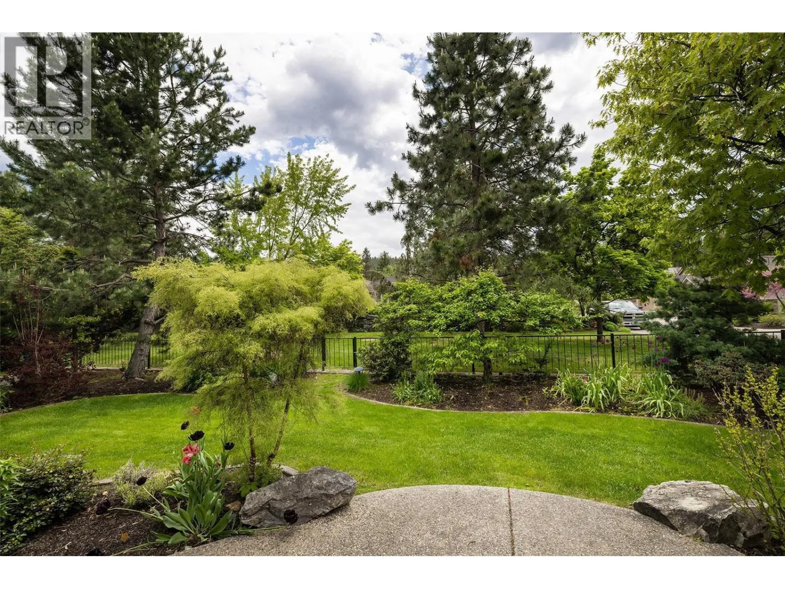 4141 Gallaghers Forest Road S