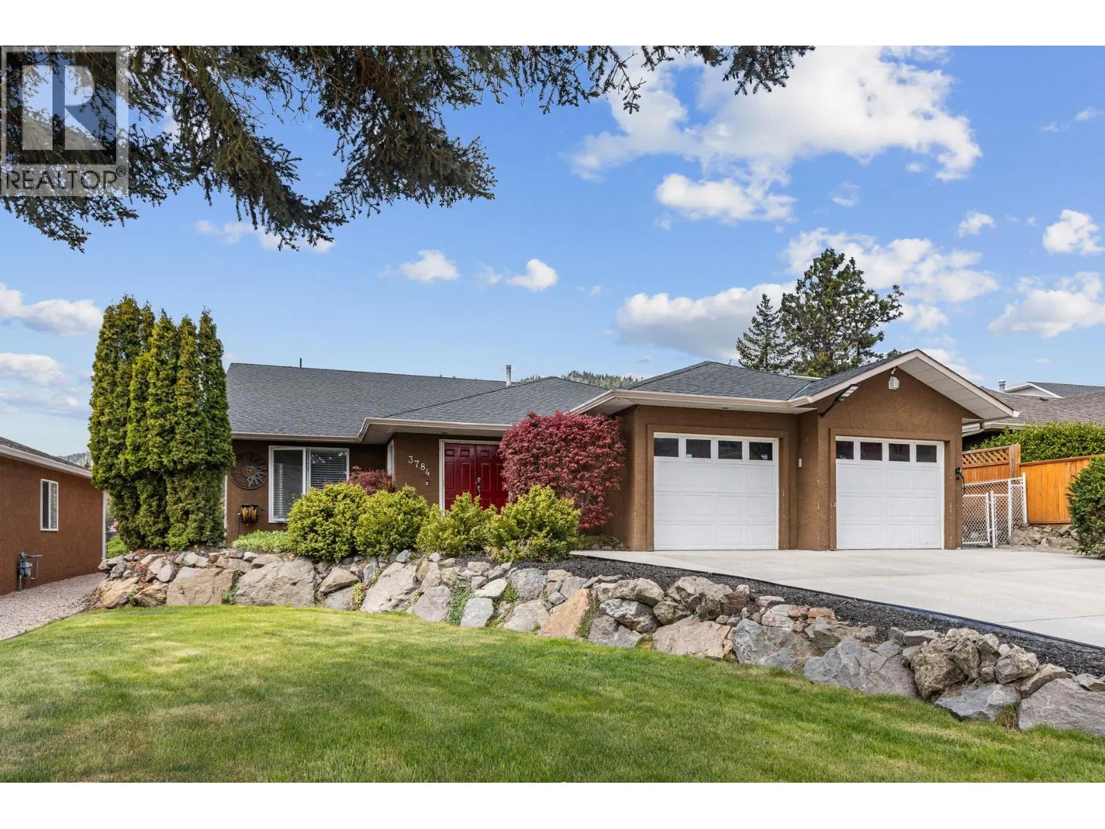 3784 Inglis Place