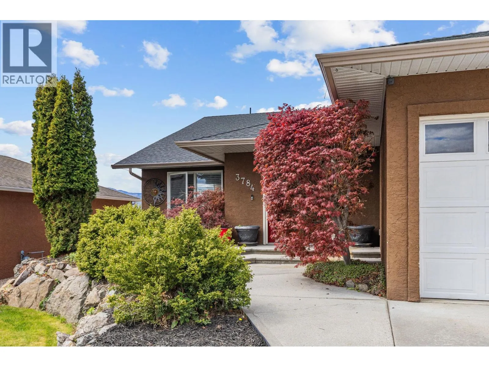 3784 Inglis Place