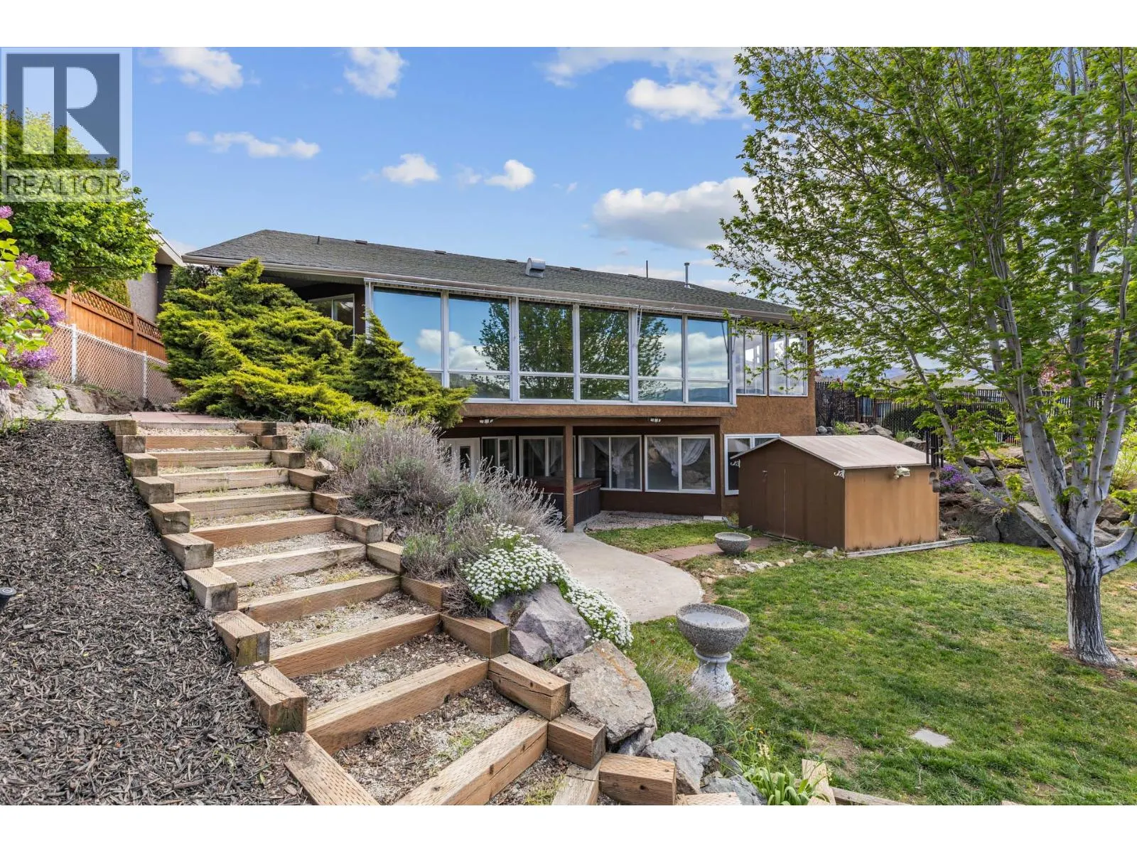 3784 Inglis Place