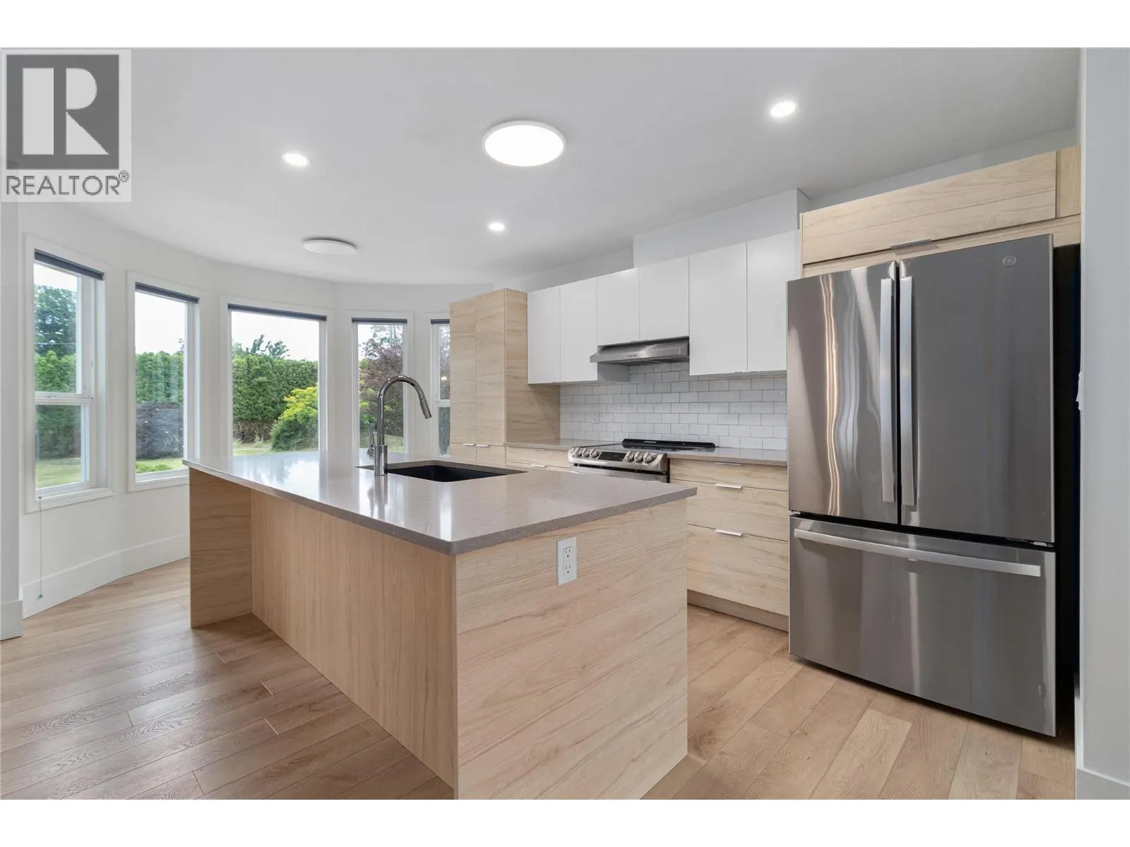 810 Westbrook Drive