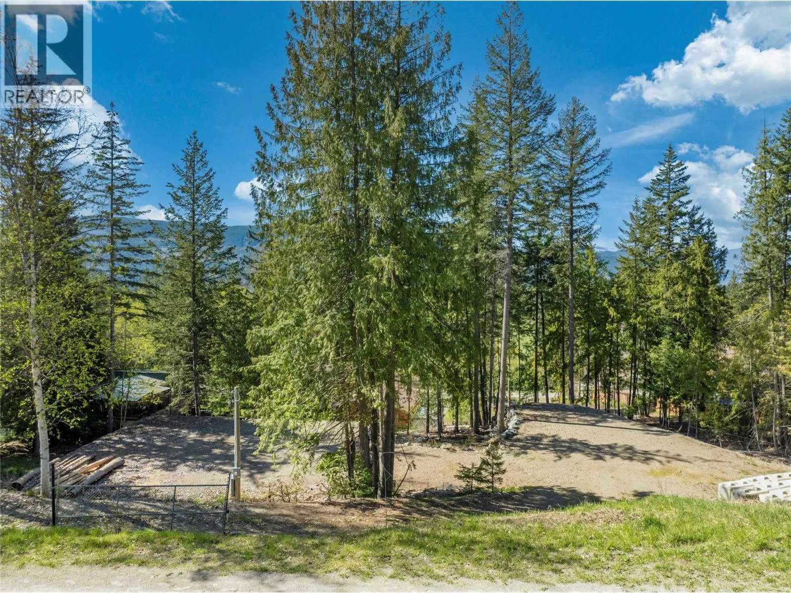 2699 Fraser Road