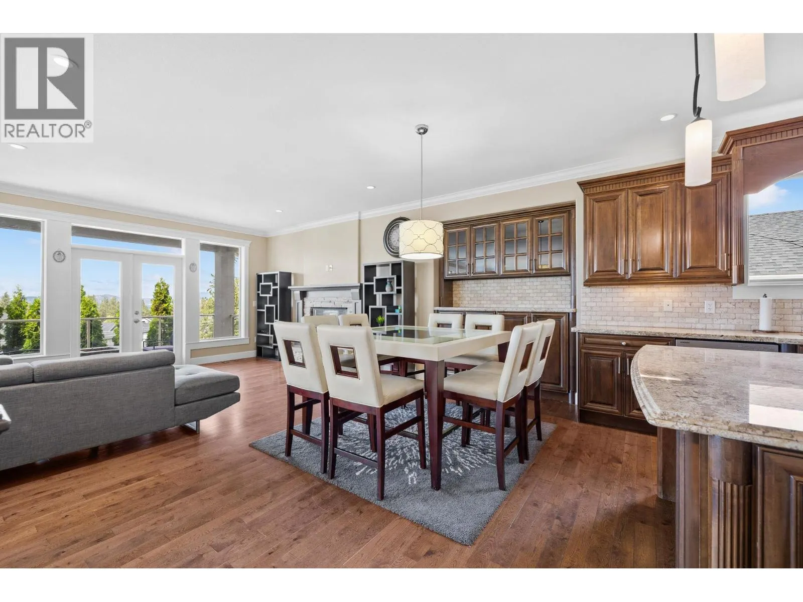 368 Trumpeter Court