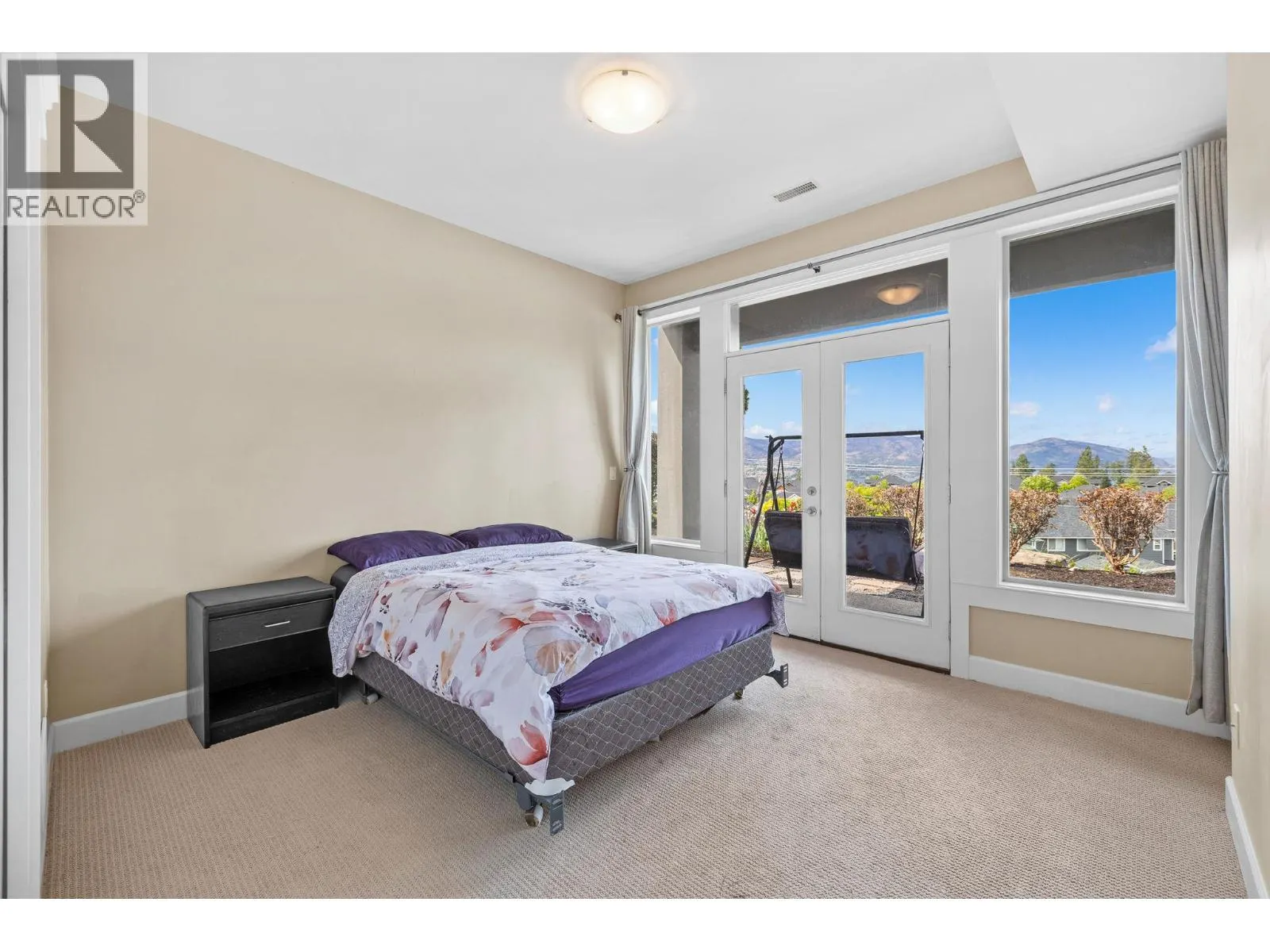 368 Trumpeter Court