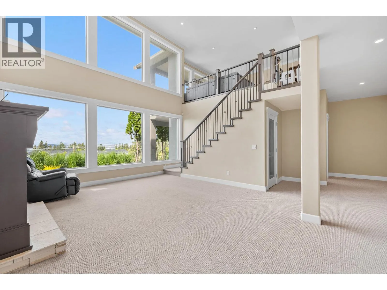 368 Trumpeter Court
