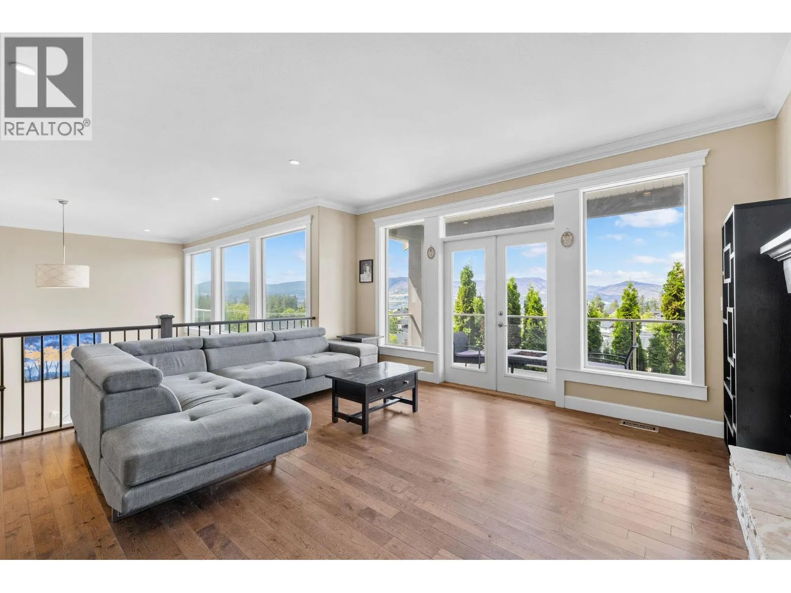 368 Trumpeter Court