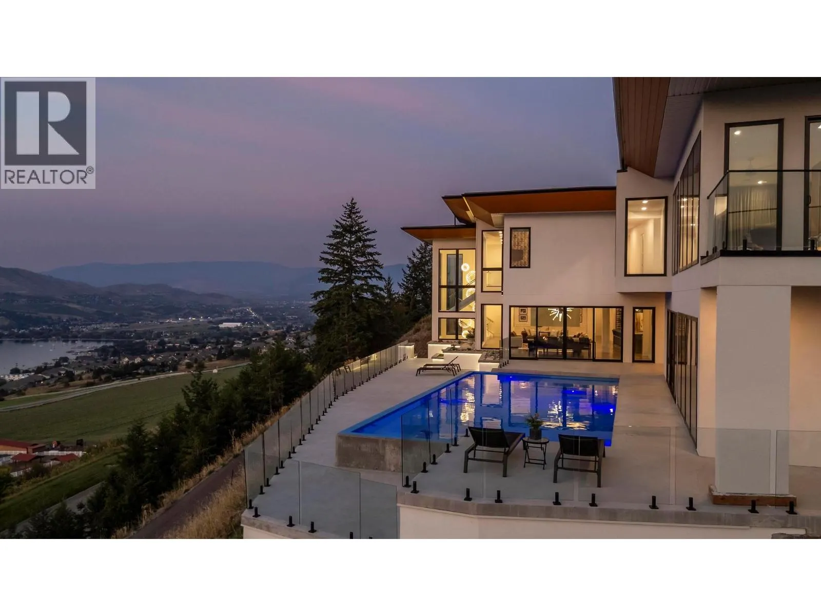 120 Sunset Boulevard
