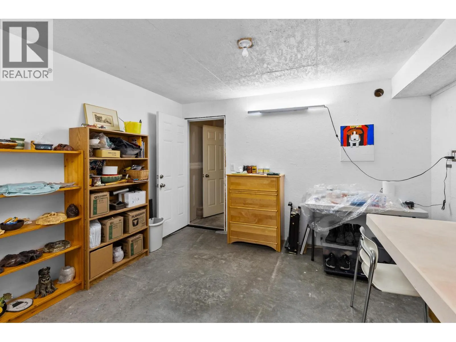 1015 Guest Road
