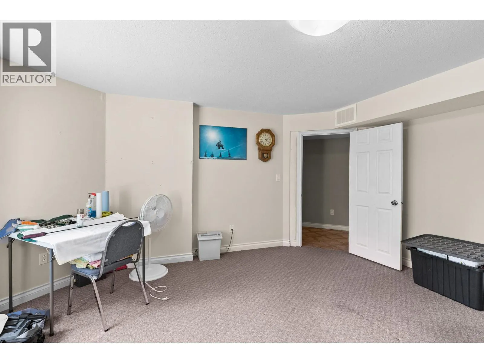 1015 Guest Road