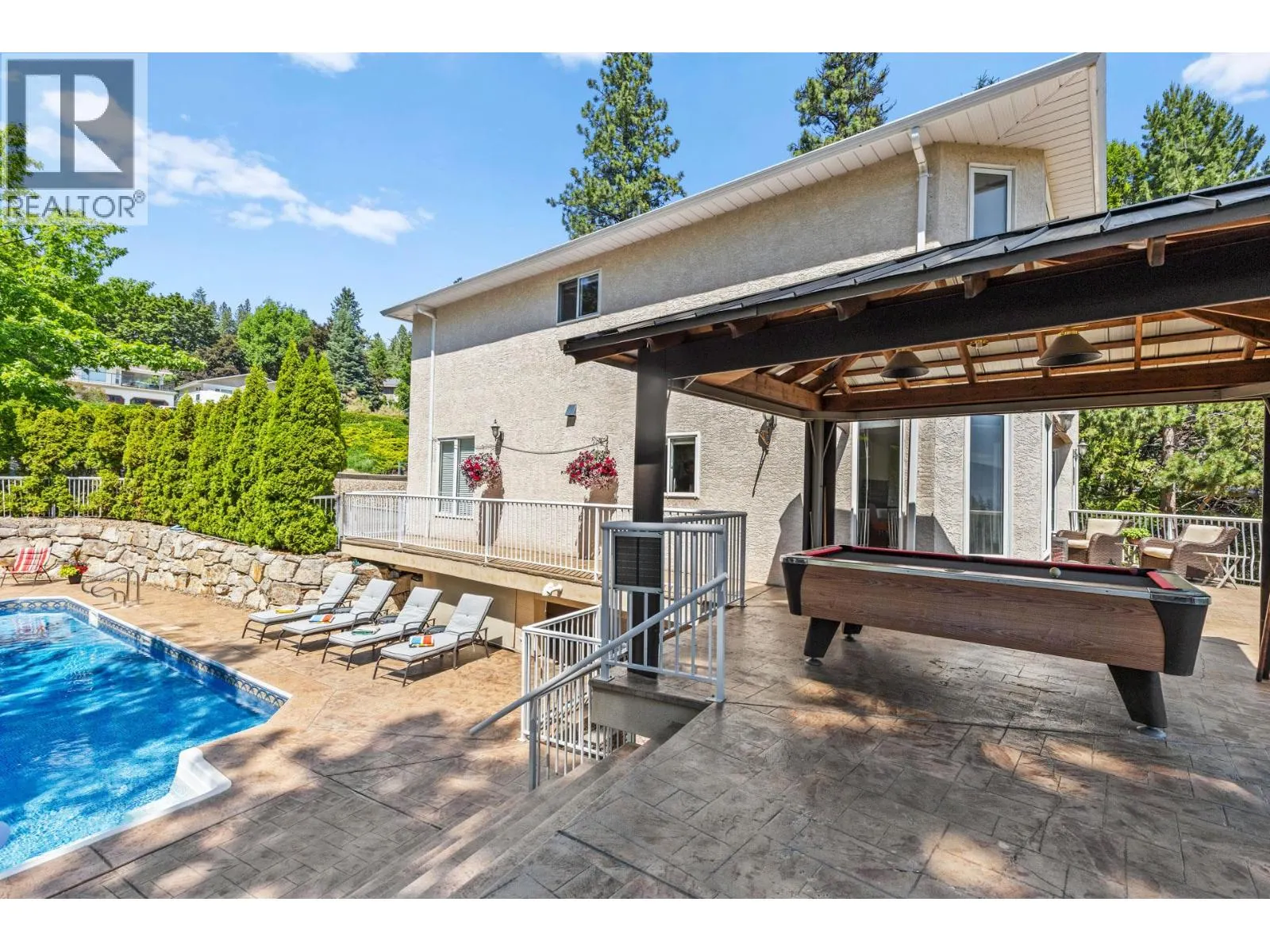 1015 Guest Road