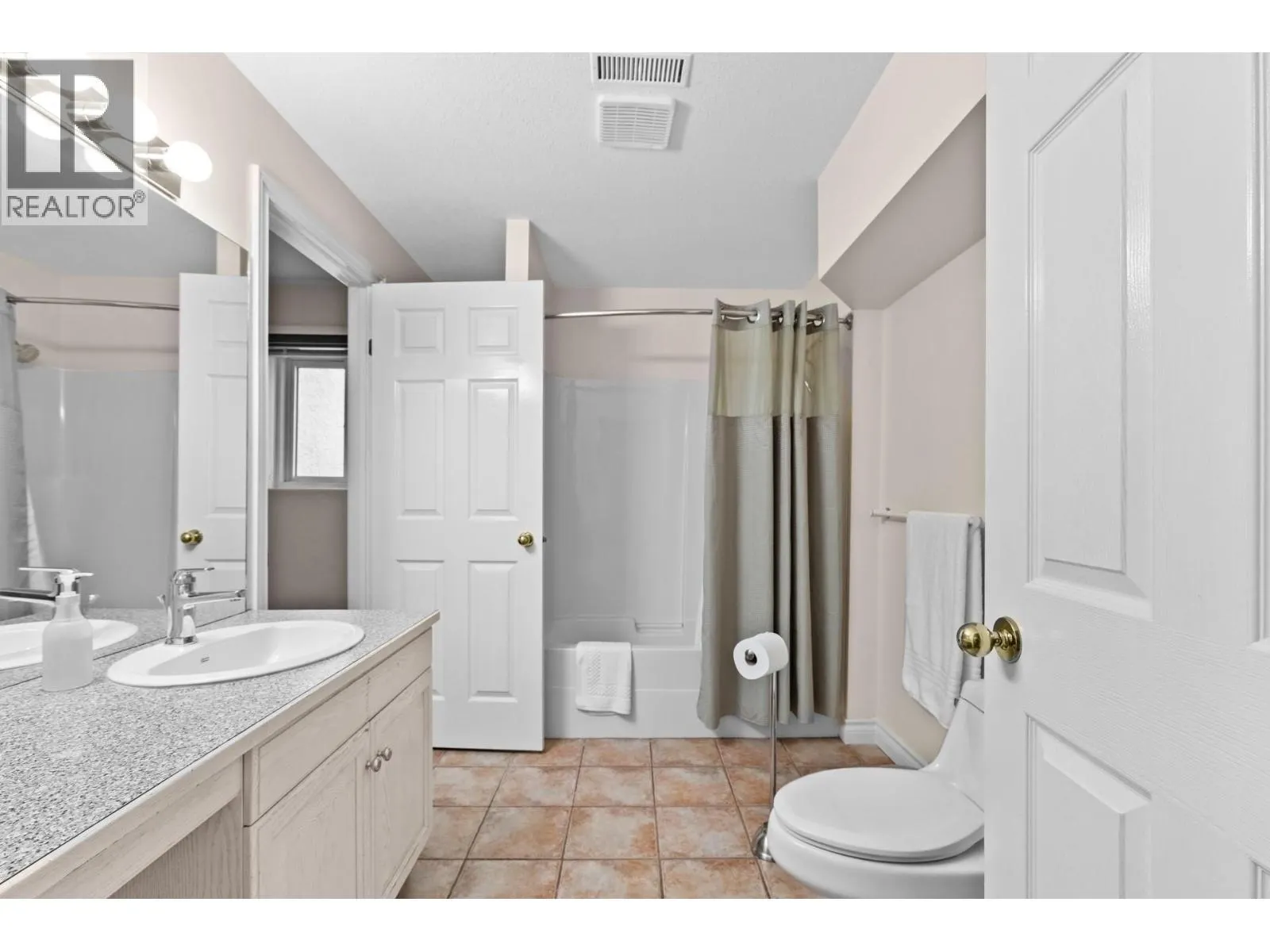 1015 Guest Road