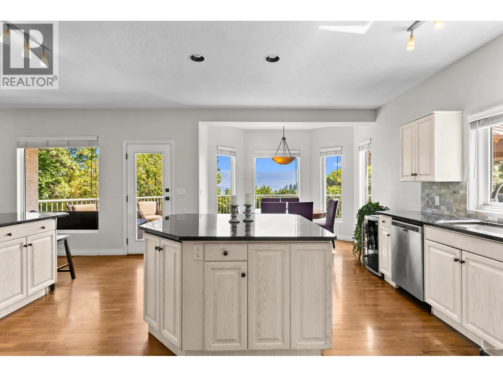 1015 Guest Road