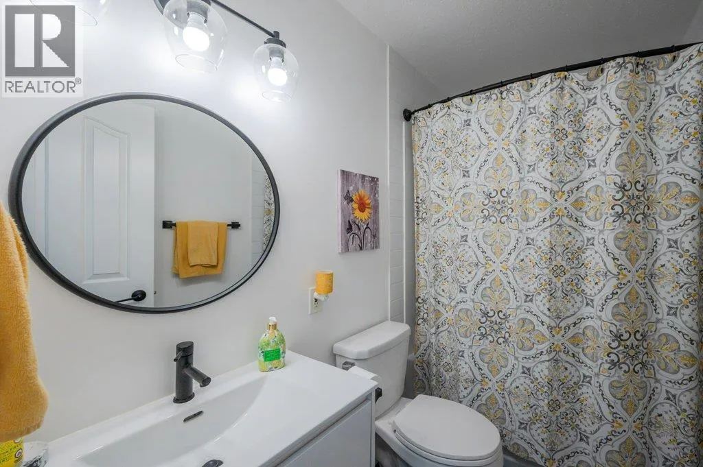 3400 WILSON Street Unit# 106