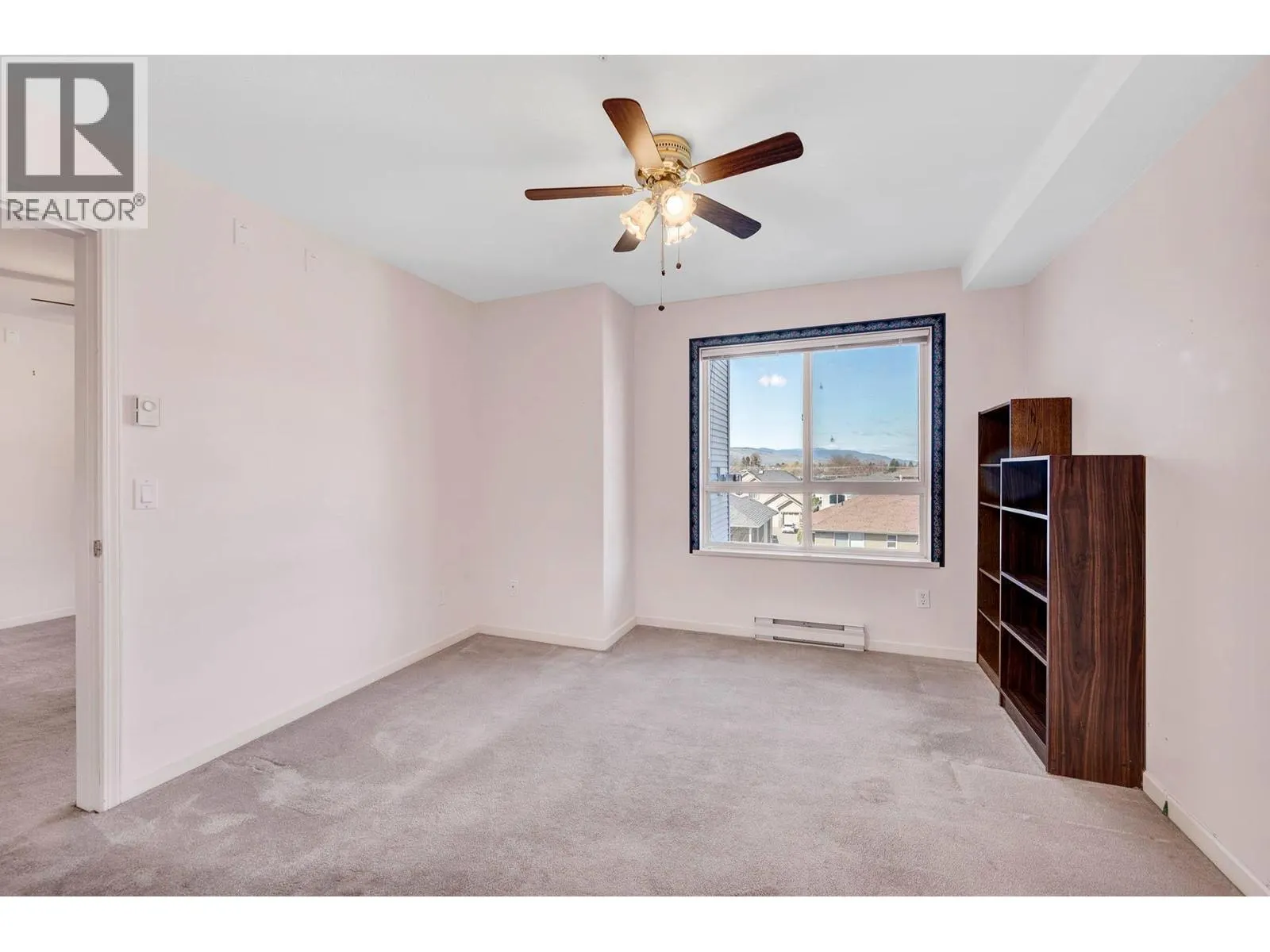 860 NICOLANI Drive Unit# 407