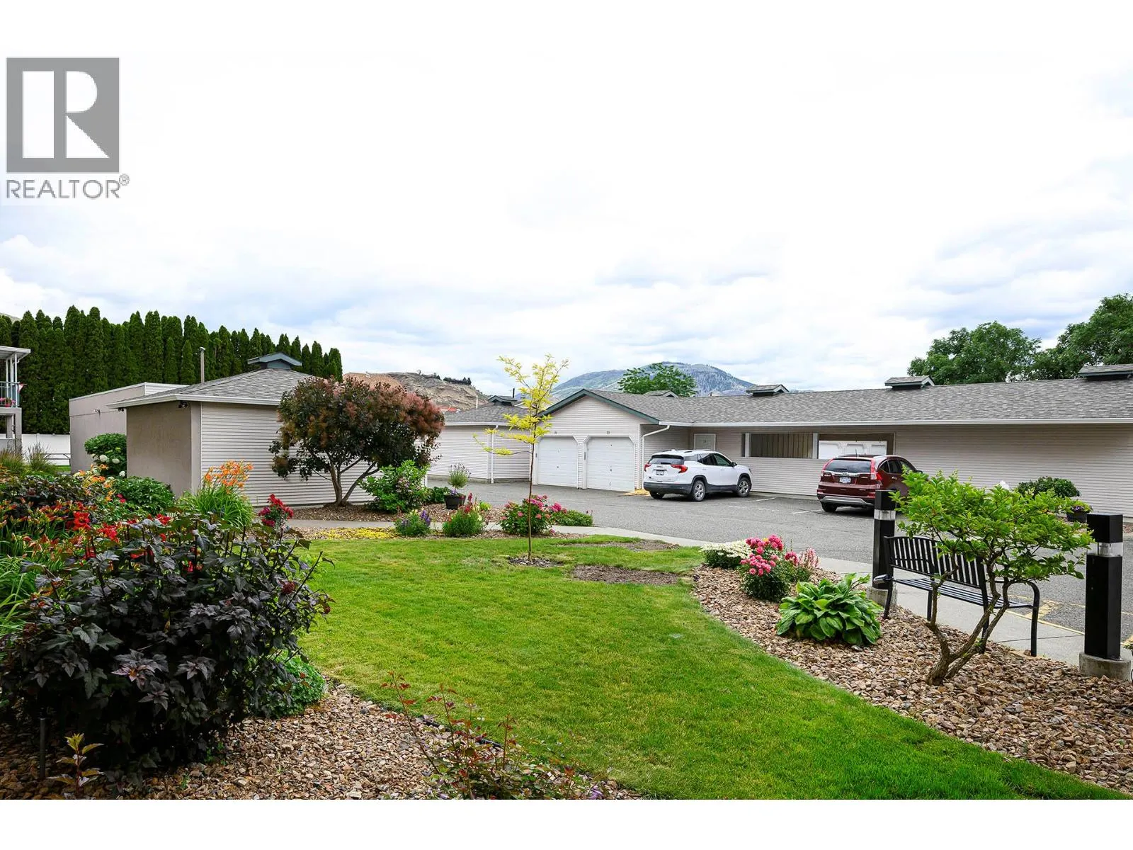 860 NICOLANI Drive Unit# 407