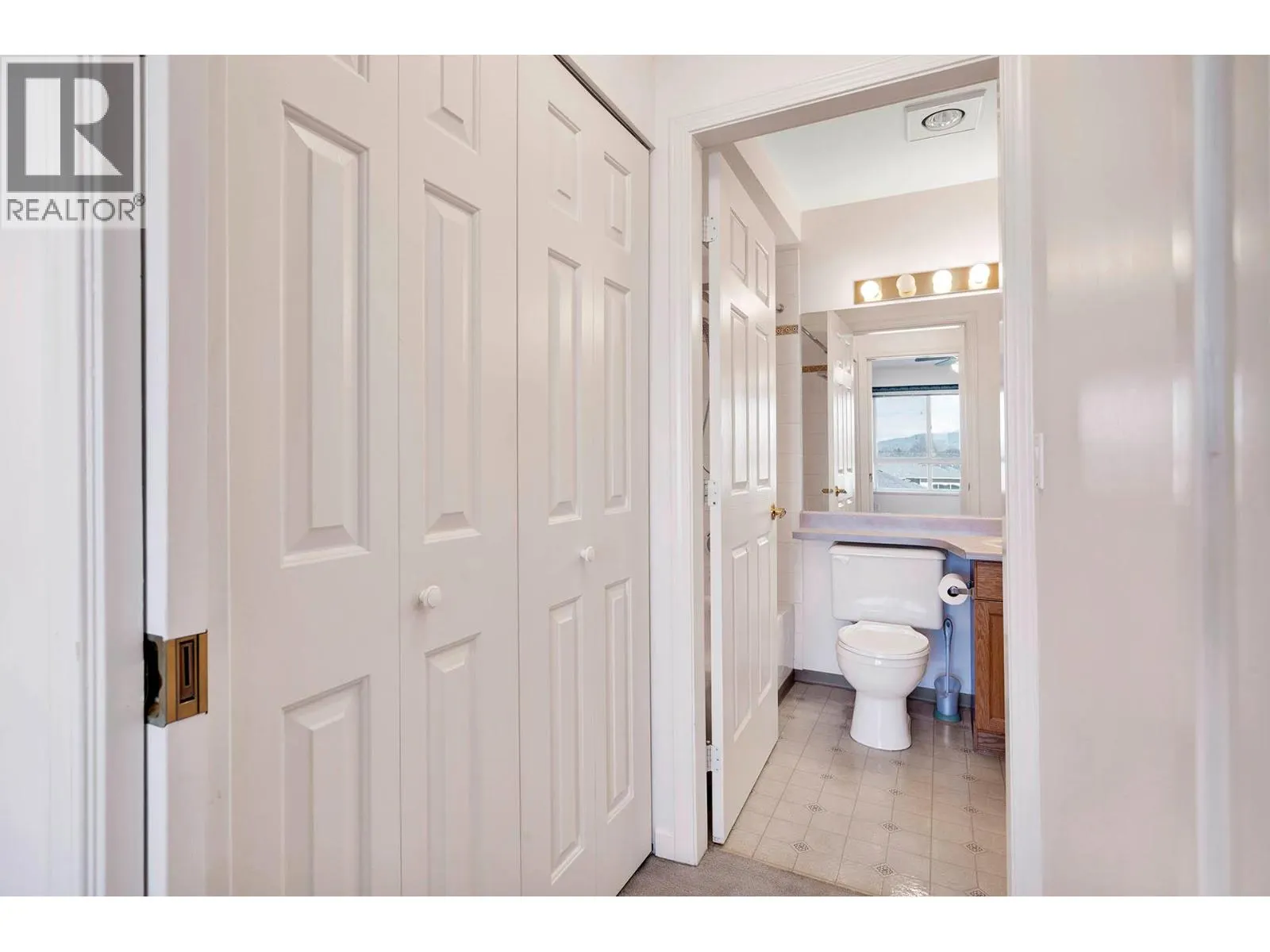 860 NICOLANI Drive Unit# 407