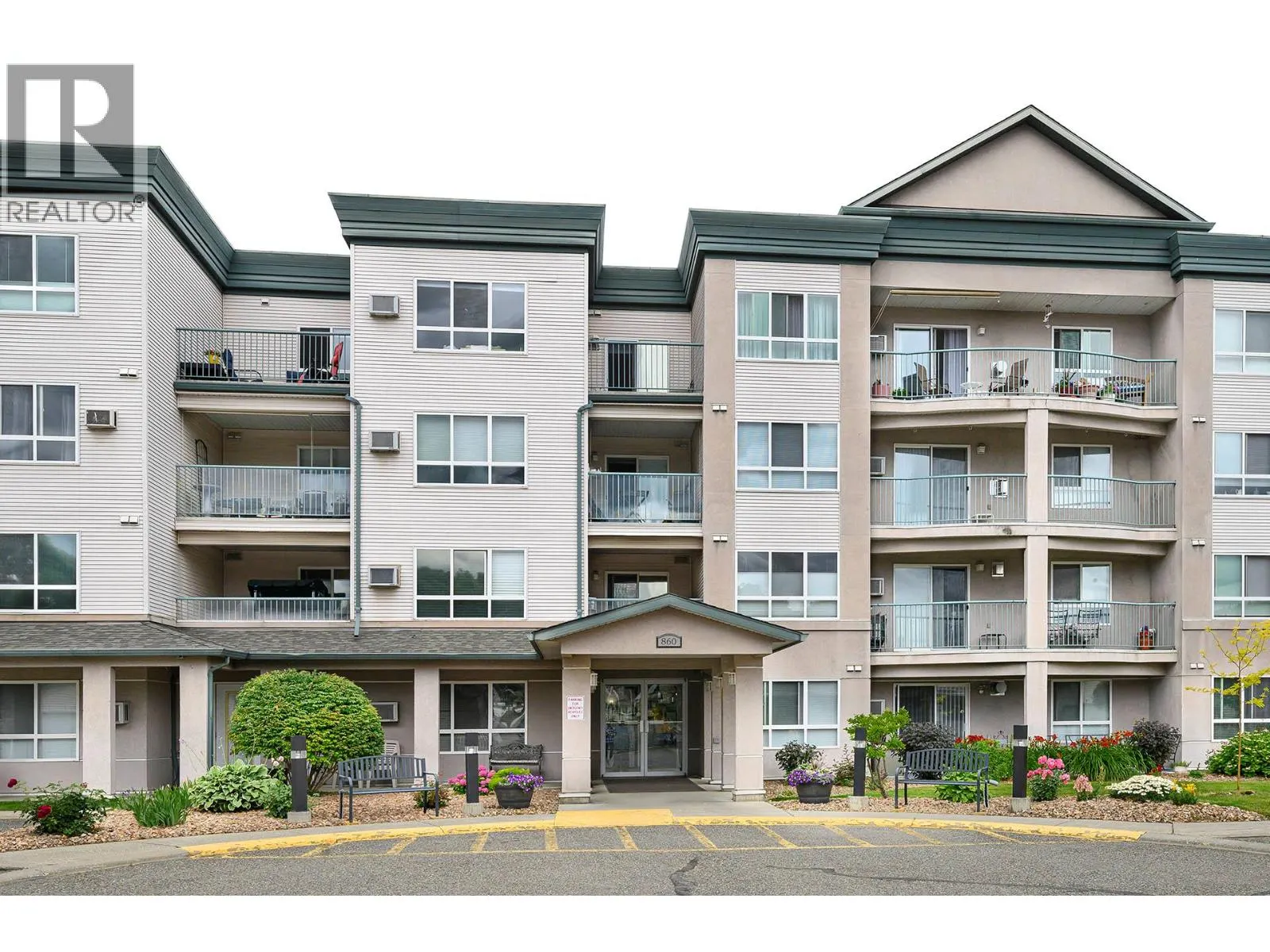 860 NICOLANI Drive Unit# 407