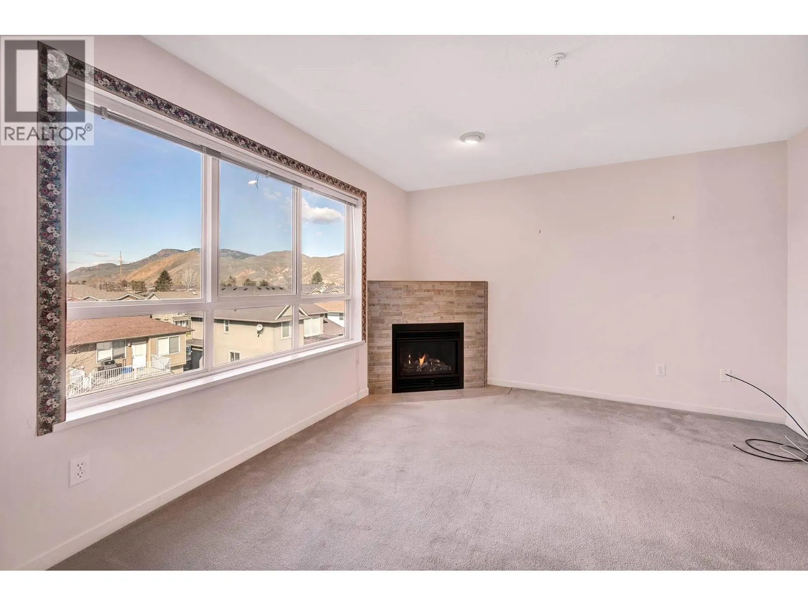 860 NICOLANI Drive Unit# 407