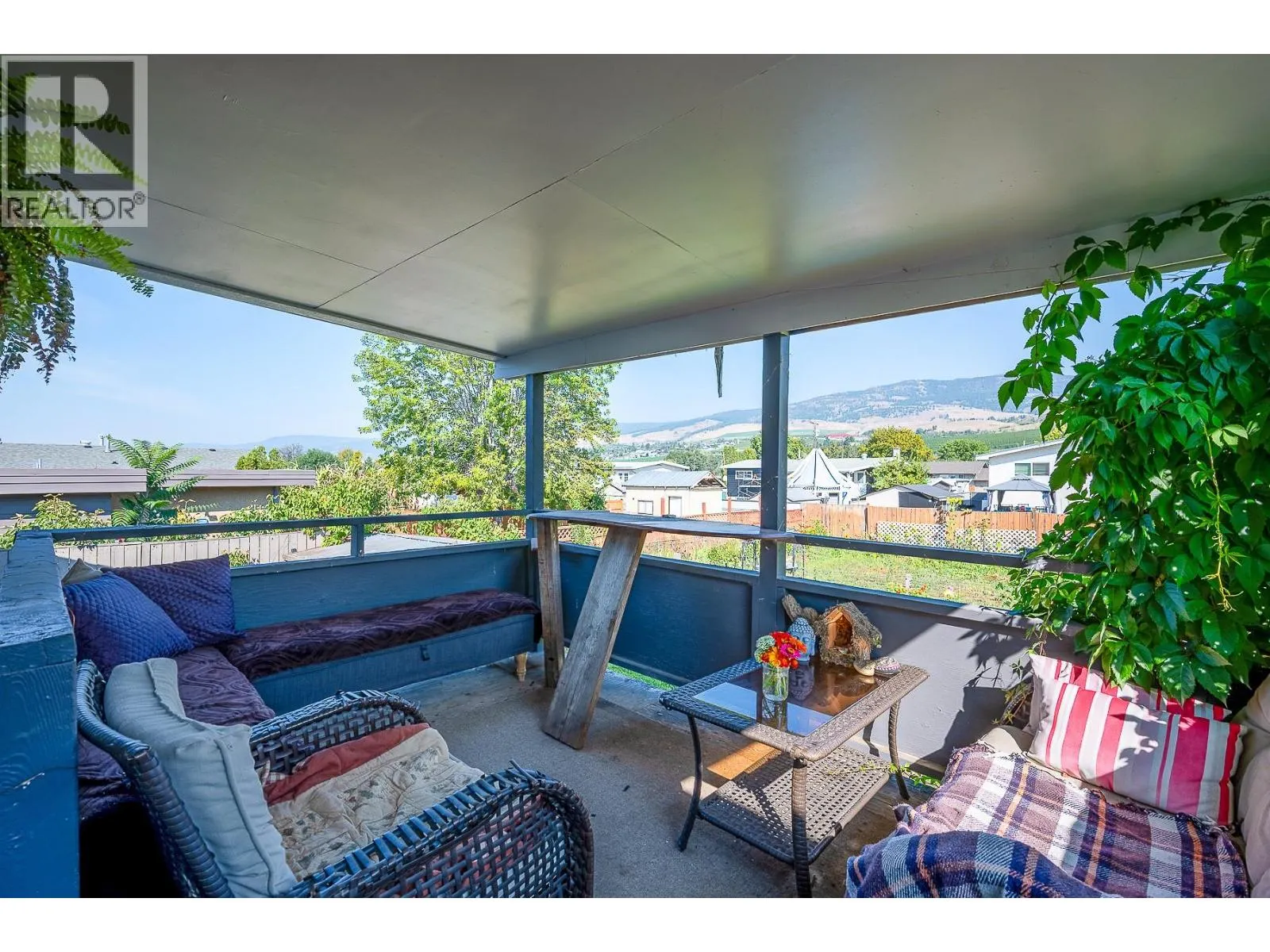 315 Prior Road S