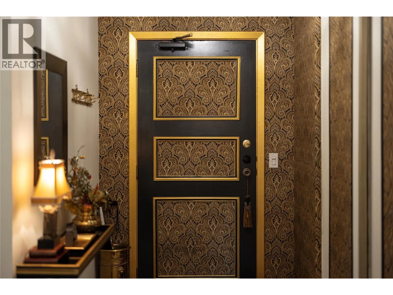 1035 Bernard Avenue Unit# 115