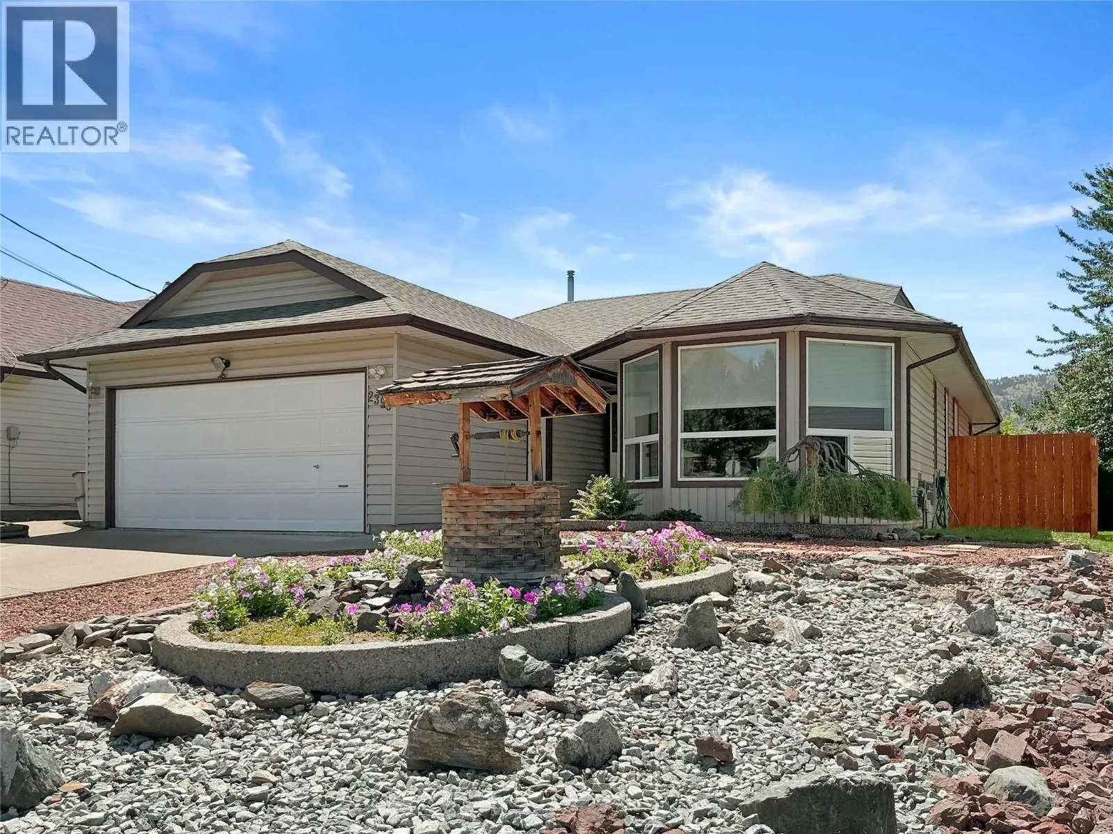 2393 Fleetwood Avenue