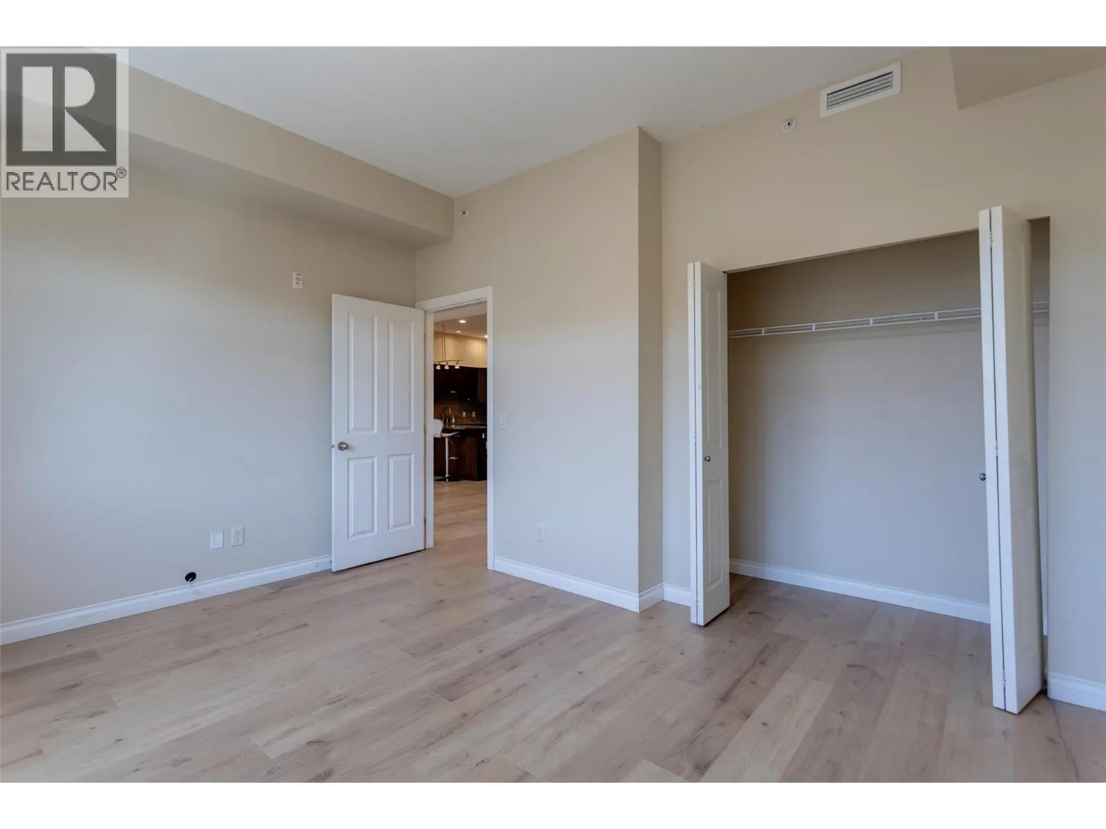 3833 Brown Road Unit# 1403
