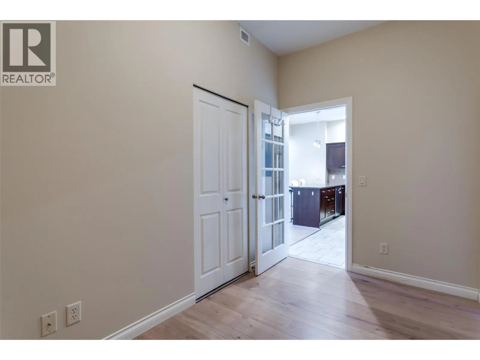 3833 Brown Road Unit# 1403