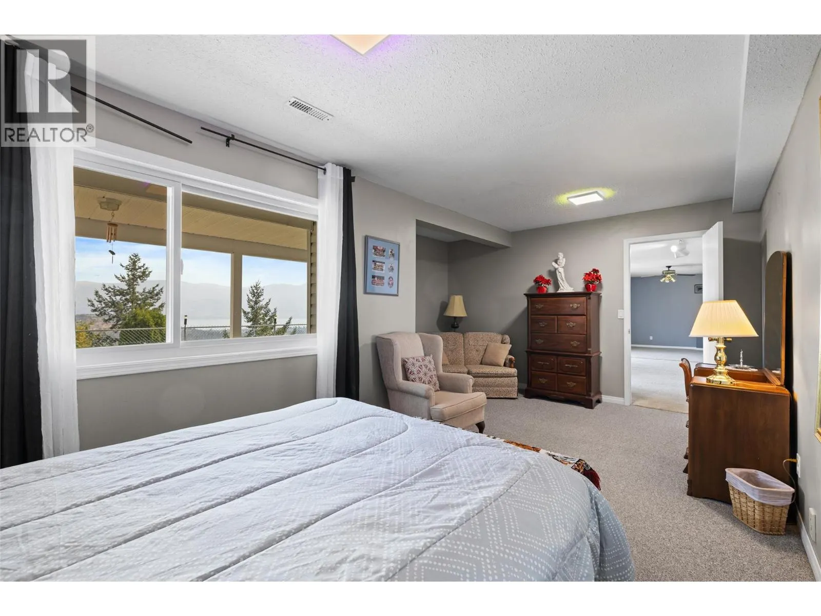 3285 Sundance Drive