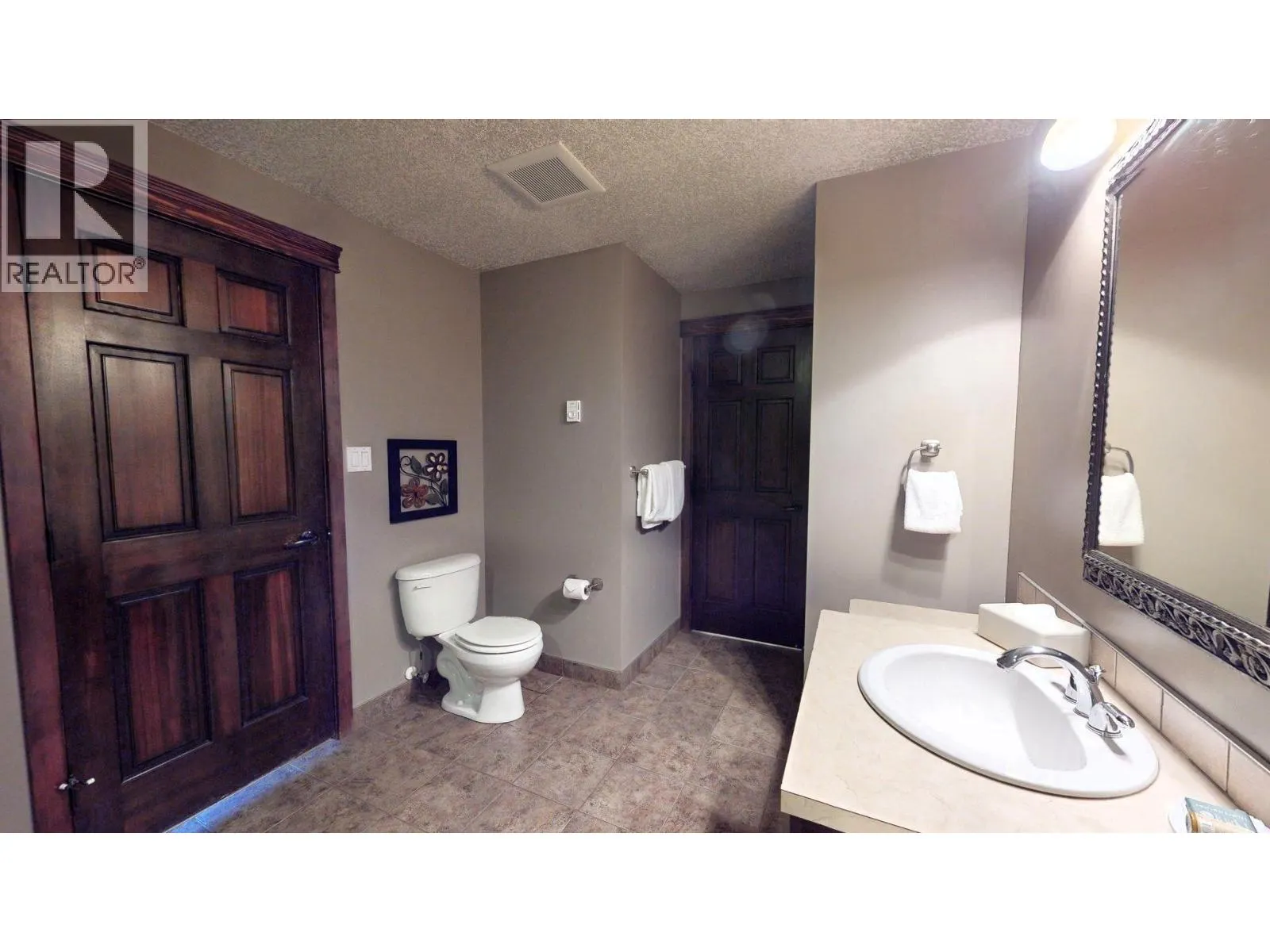 500 BIGHORN Boulevard Unit# 513