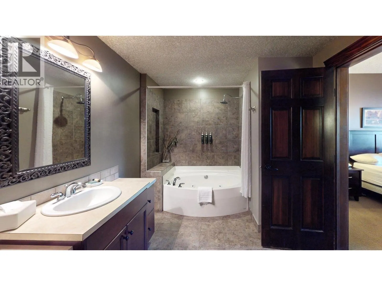 500 BIGHORN Boulevard Unit# 513