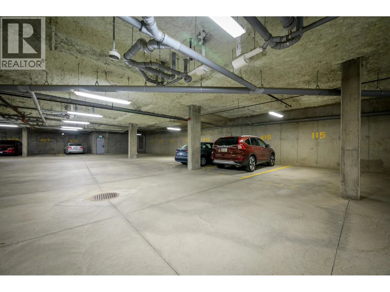 1880 HUGH ALLAN Drive Unit# 115