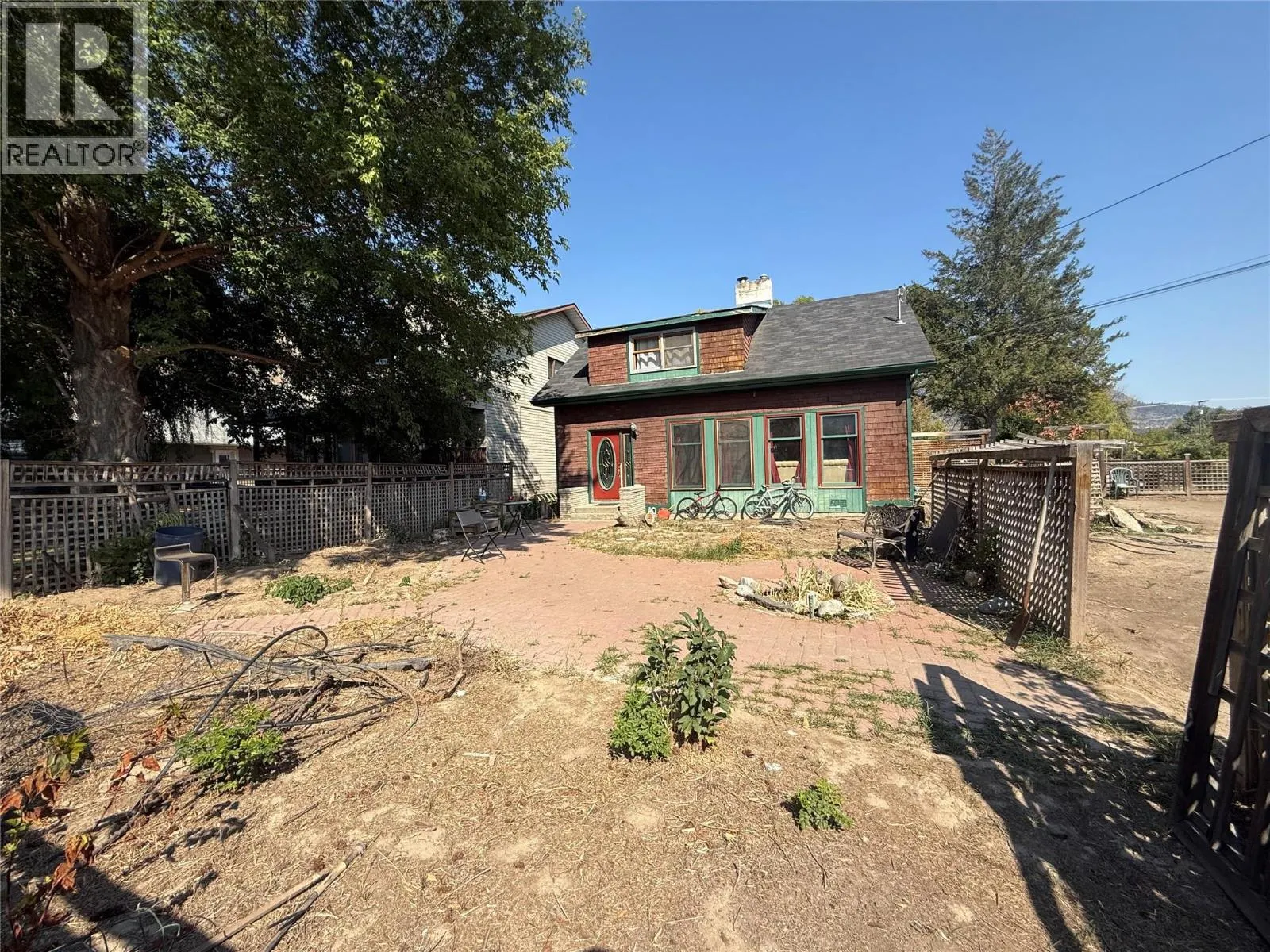 1325 Quilchena Avenue