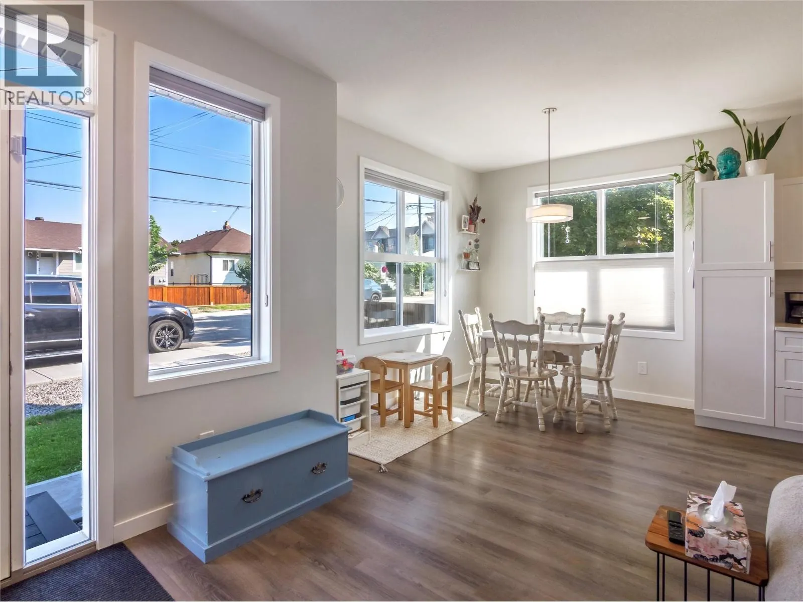 128 Cossar Avenue Unit# 101