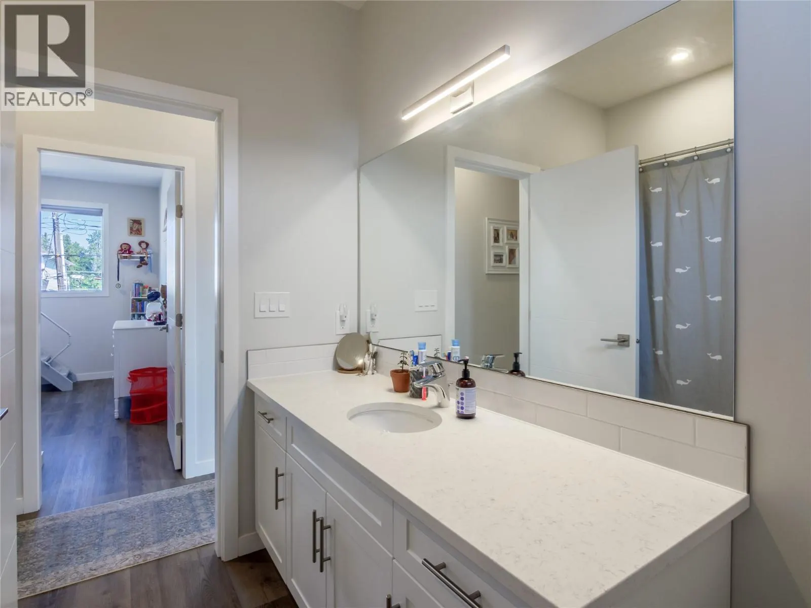 128 Cossar Avenue Unit# 101