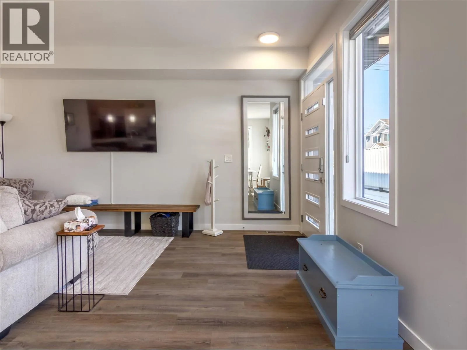 128 Cossar Avenue Unit# 101