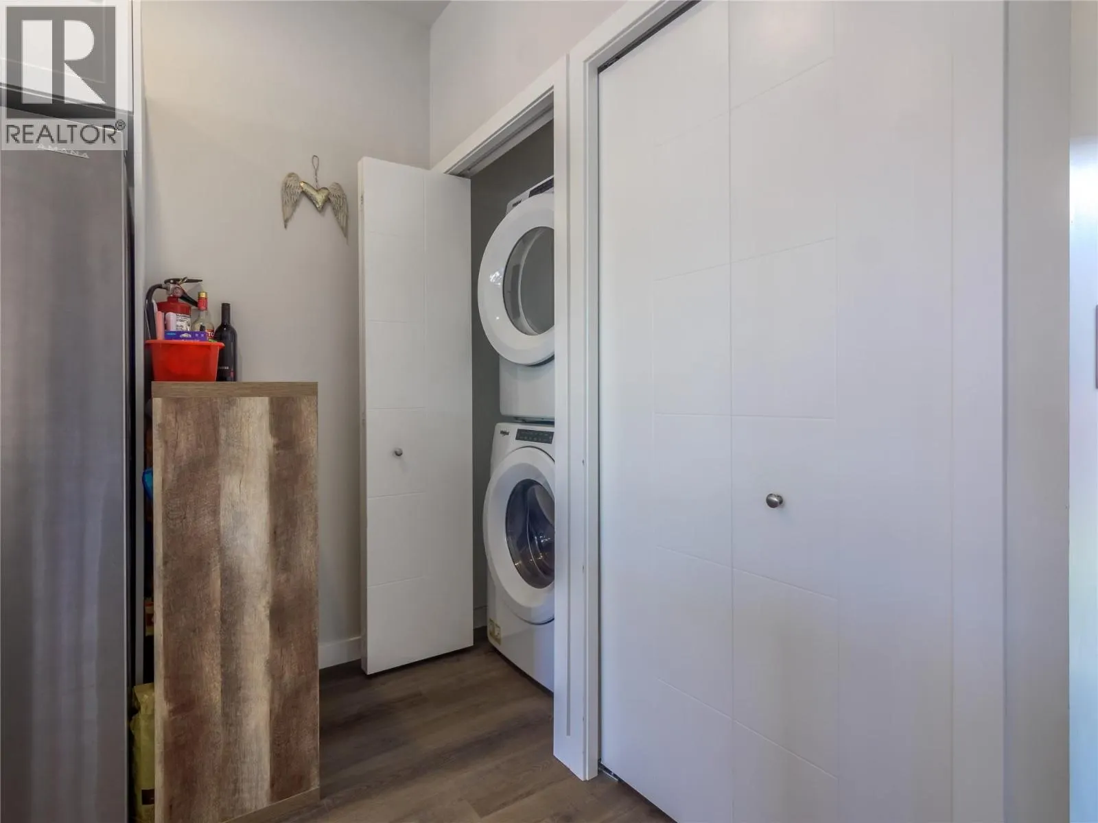 128 Cossar Avenue Unit# 101
