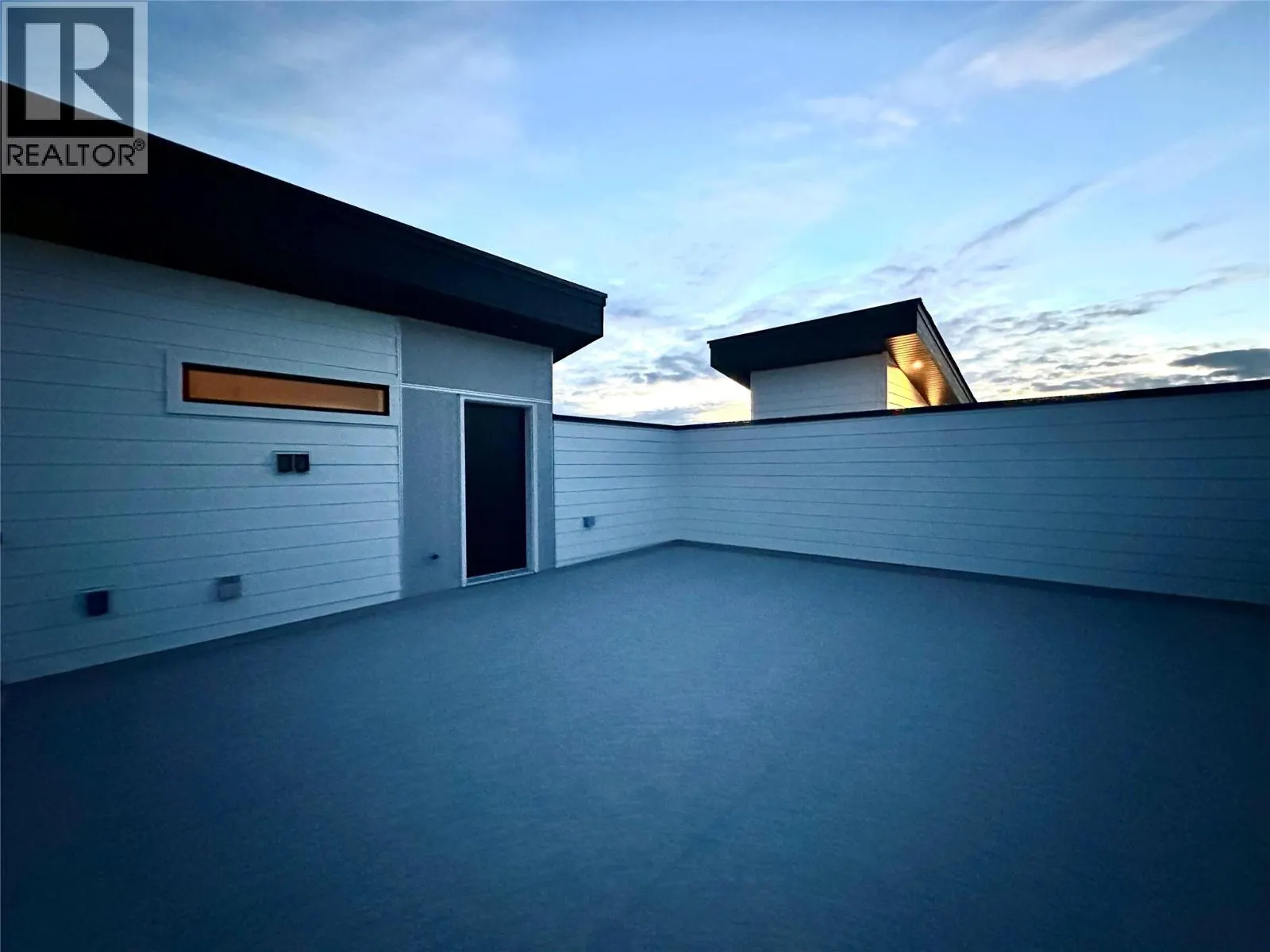 857 Kinnear Court