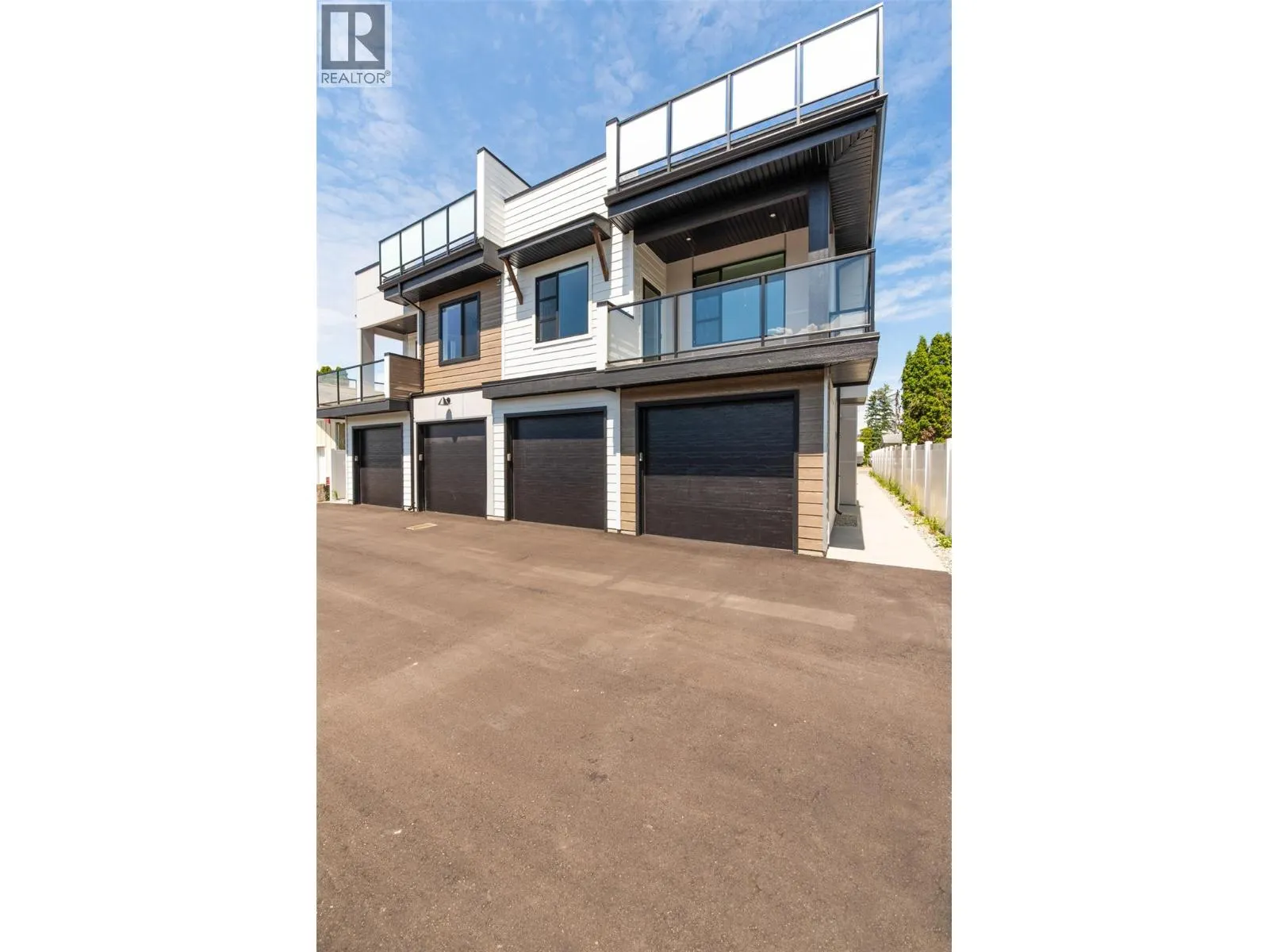 857 Kinnear Court