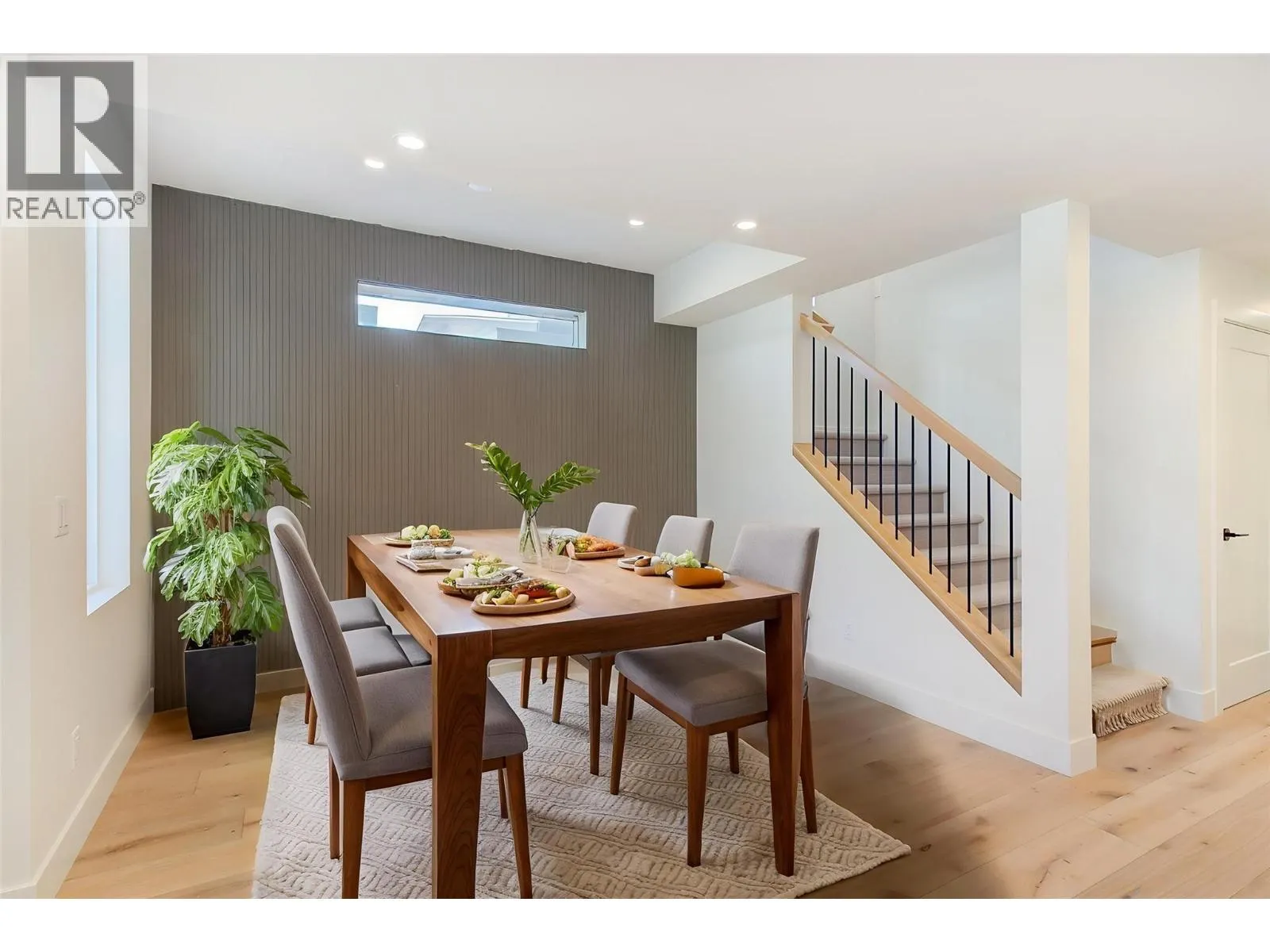 857 Kinnear Court
