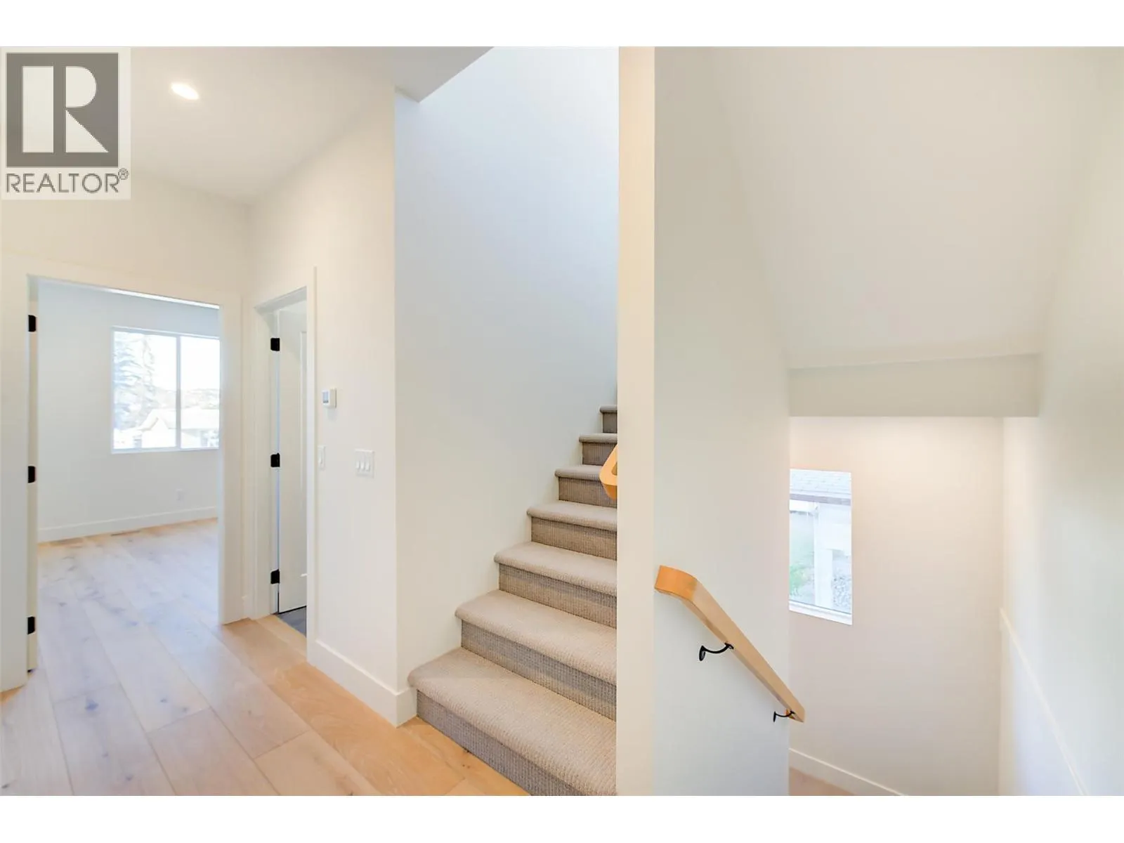 857 Kinnear Court