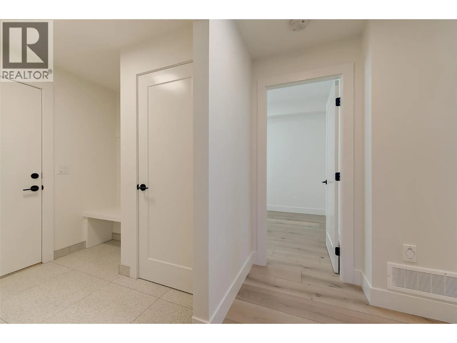 857 Kinnear Court