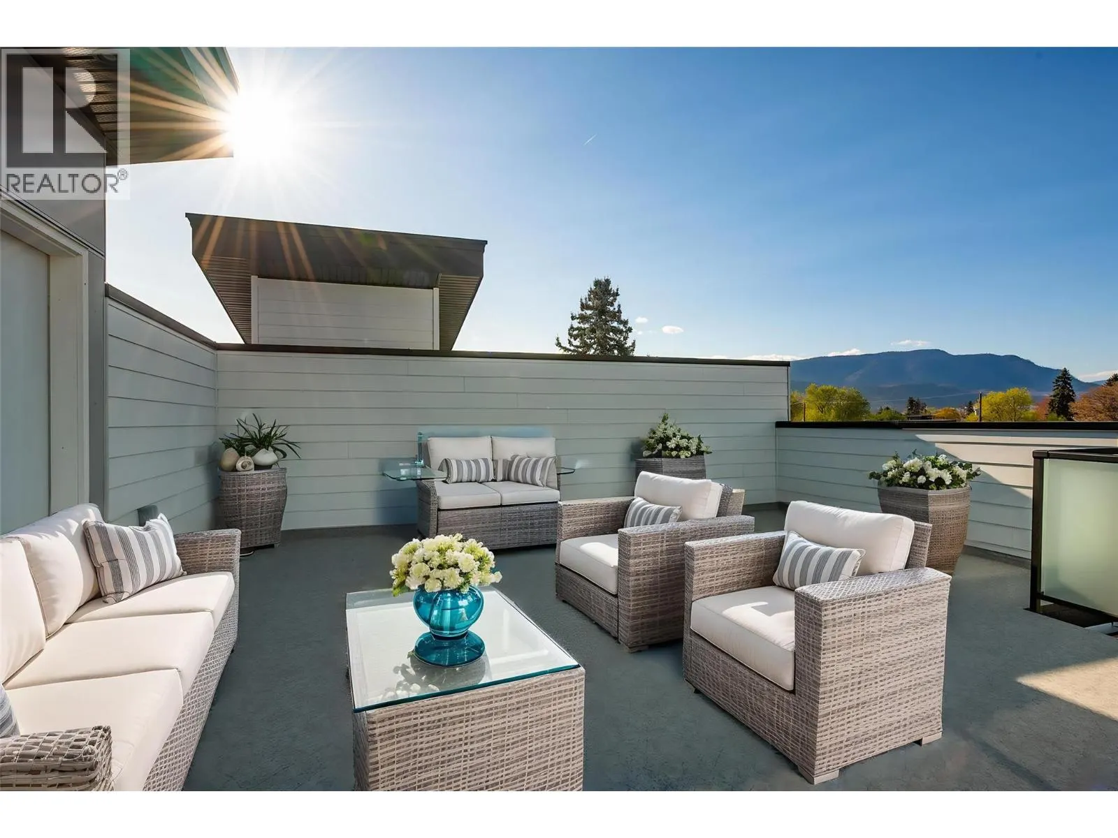 857 Kinnear Court
