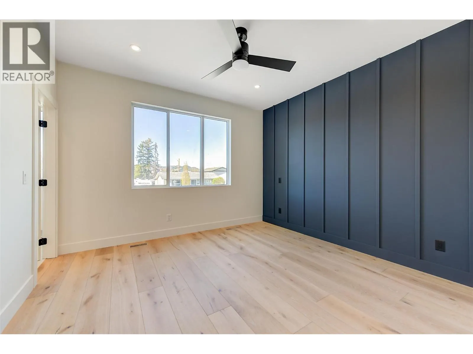 857 Kinnear Court