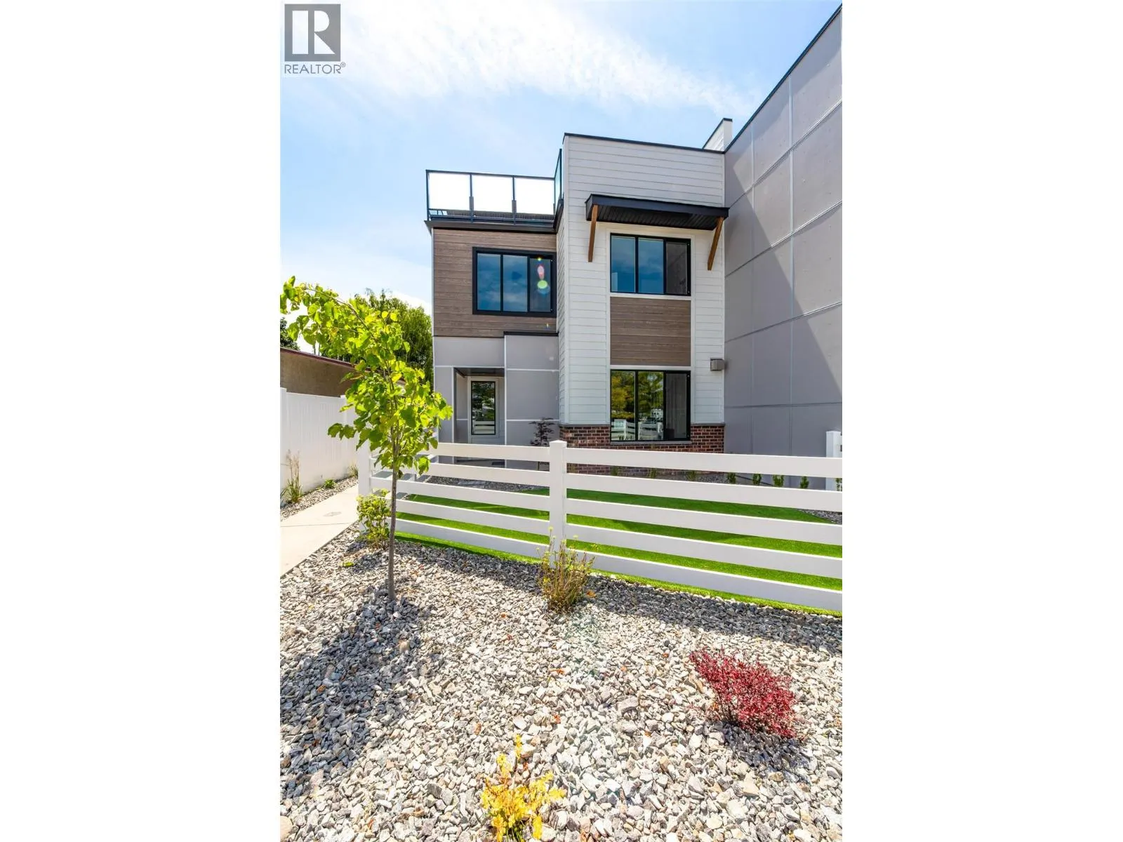 857 Kinnear Court